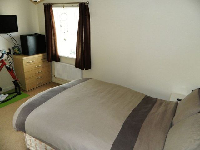  Image of 3 bedroom Terraced house for sale in Simmental Street Bridgwater TA6 at Simmental Street  Bridgwater, TA6 6FW