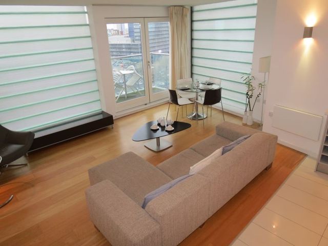  Image of 2 bedroom Apartment to rent in Goulden Street Manchester M4 at 49 Goulden Street  Manchester City, M4 5EH