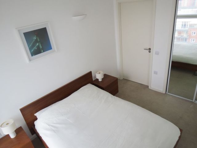  Image of 2 bedroom Apartment to rent in Goulden Street Manchester M4 at 49 Goulden Street  Manchester City, M4 5EH