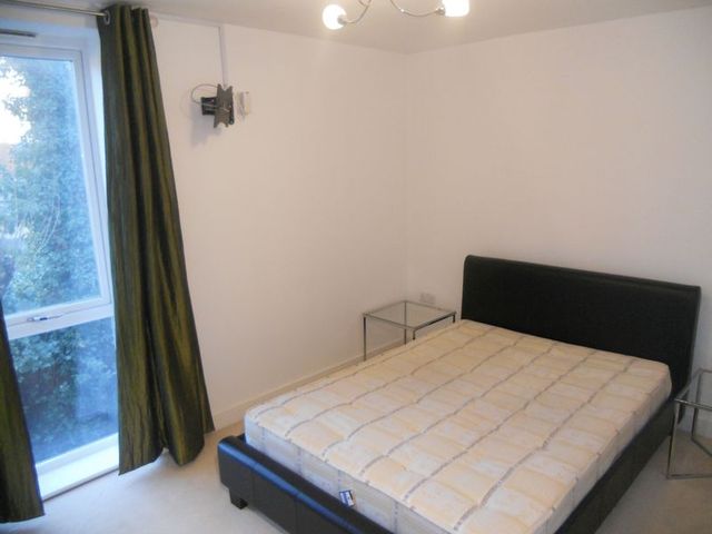  Image of 2 bedroom Flat to rent in Somerhill Avenue Hove BN3 at Somerhill Avenue  Hove, BN3 1RW