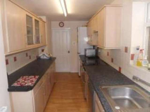  Image of 3 bedroom End of Terrace for sale in Fuchsia Gardens Shirley Southampton SO16 at Southampton Hampshire Lordswood, SO16 6TY