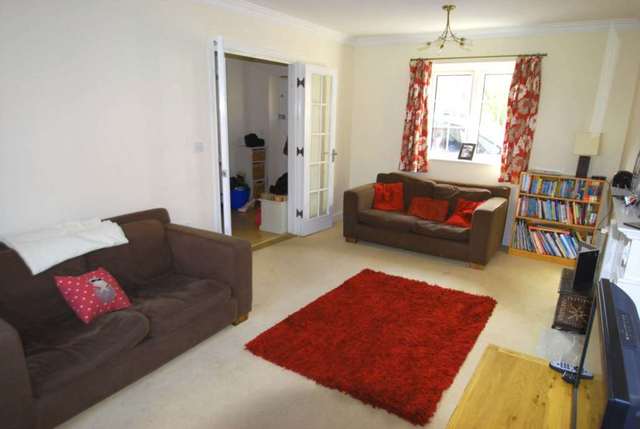 Image of 4 bedroom Semi-Detached house to rent in Sovereign Place Wallingford OX10 at Sovereign Place  Wallingford, OX10 9GF