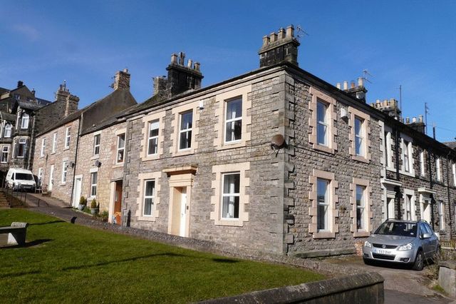  Image of 5 bedroom Terraced house for sale in Main Street Spittal Berwick-upon-Tweed TD15 at 190 Main Street Spittal Berwick upon Tweed, TD15 1RR