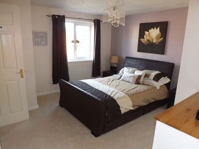  Image of 4 bedroom Detached house for sale in Southey Close Blunsdon Swindon SN25 at Southey Close St.Andrews Ridge Swindon, SN25 4WF