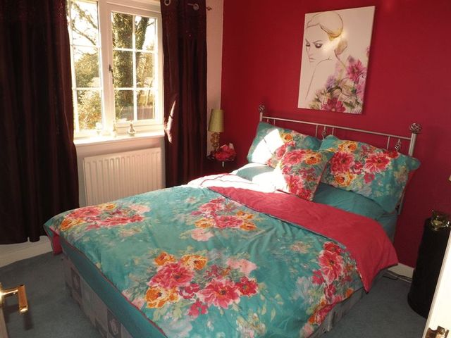  Image of 4 bedroom Detached house for sale in Southey Close Blunsdon Swindon SN25 at Southey Close St.Andrews Ridge Swindon, SN25 4WF