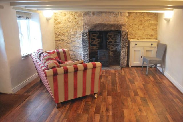  Image of 2 bedroom Cottage to rent in St. Breward Bodmin PL30 at The Row St Breward Bodmin, PL30 4LN