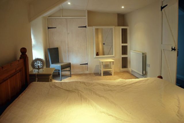  Image of 2 bedroom Cottage to rent in St. Breward Bodmin PL30 at The Row St Breward Bodmin, PL30 4LN