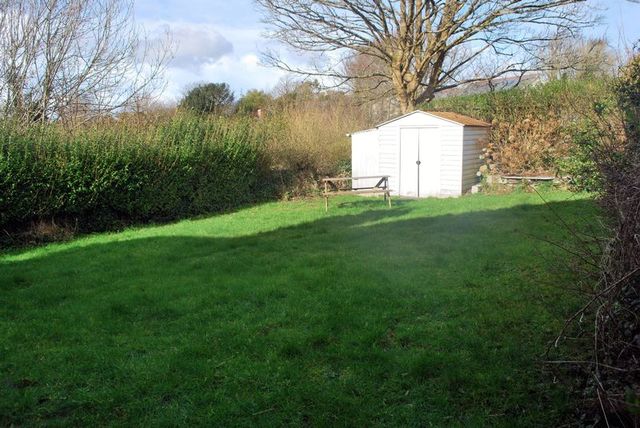  Image of 2 bedroom Cottage to rent in St. Breward Bodmin PL30 at The Row St Breward Bodmin, PL30 4LN