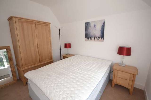  Image of 1 bedroom House Share to rent in St. Johns Road Caversham Reading RG4 at St Johns Road Caversham Reading, RG4 5AN
