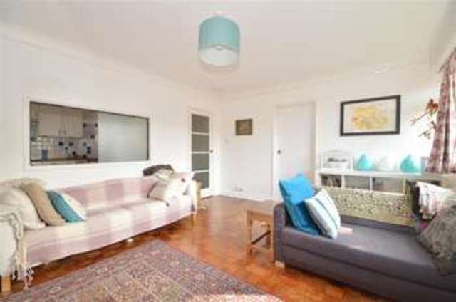  Image of 2 bedroom Flat for sale in St. Pauls Road West Dorking RH4 at Dorking Surrey Dorking, RH4 2HT