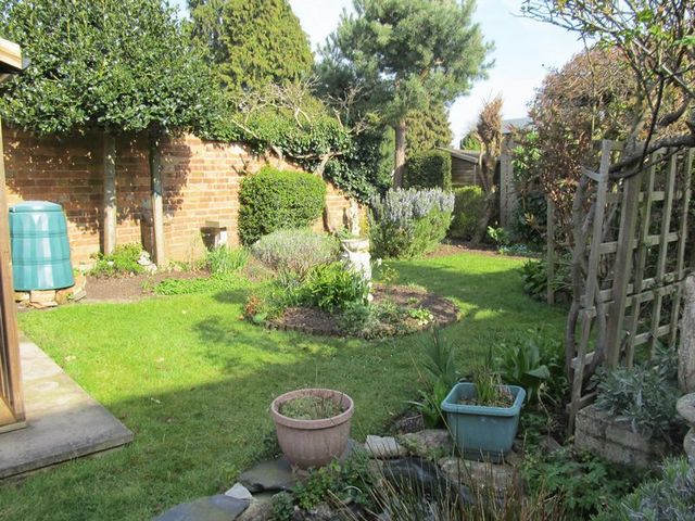  Image of 3 bedroom Semi-Detached house for sale in St. Peters Close Evesham WR11 at St Peters Close  Evesham, WR11 1EW