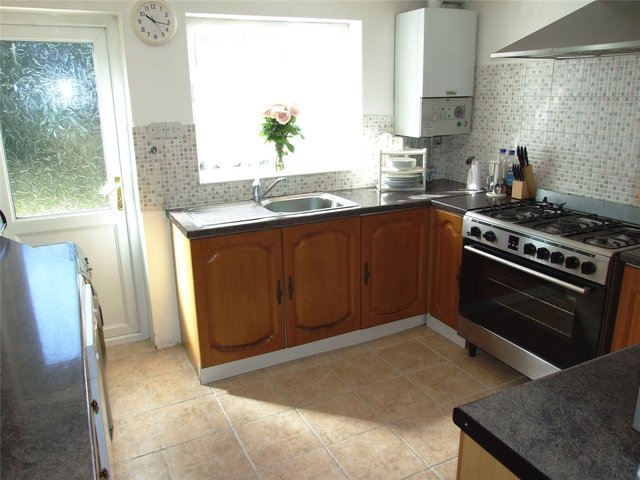  Image of 5 bedroom Semi-Detached house for sale in Stanton Close Earley Reading RG6 at Earley Reading Woodley, RG6 7DX