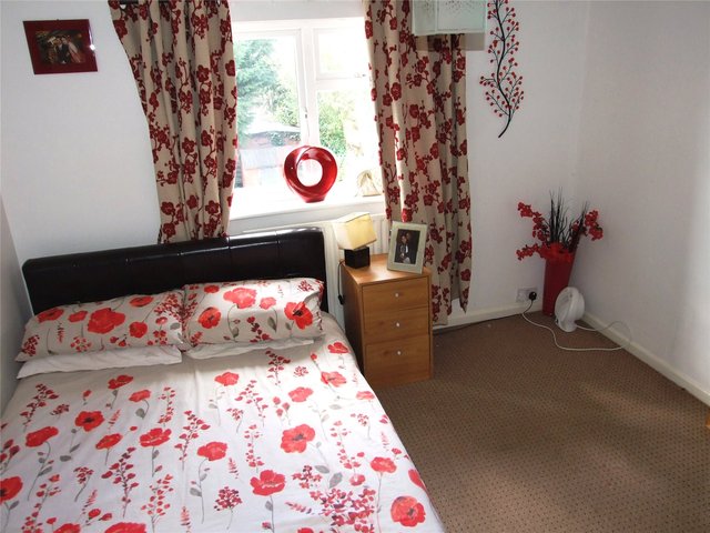  Image of 5 bedroom Semi-Detached house for sale in Stanton Close Earley Reading RG6 at Earley Reading Woodley, RG6 7DX