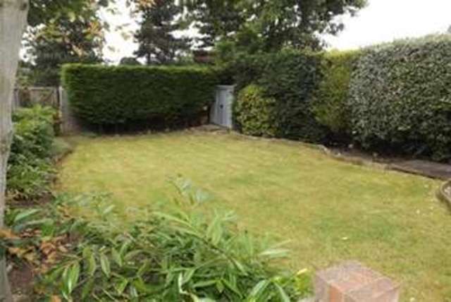  Image of 3 bedroom Detached house to rent in Spencer Stantonbury Milton Keynes MK14 at Milton Keynes, MK14 6BQ