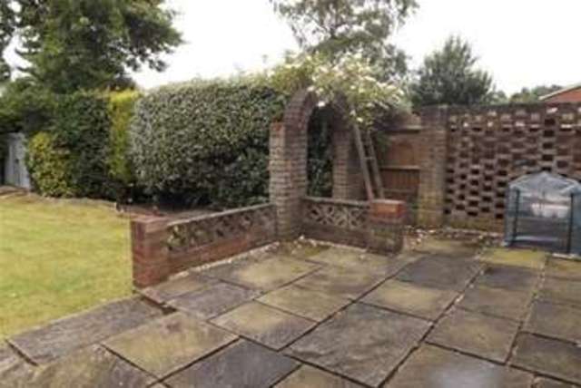  Image of 3 bedroom Detached house to rent in Spencer Stantonbury Milton Keynes MK14 at Milton Keynes, MK14 6BQ