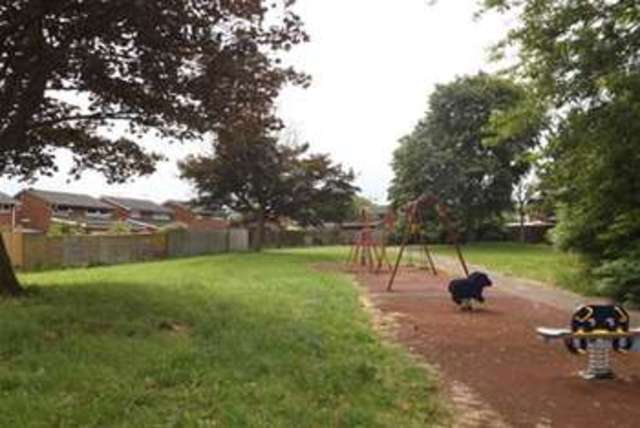  Image of 3 bedroom Detached house to rent in Spencer Stantonbury Milton Keynes MK14 at Milton Keynes, MK14 6BQ
