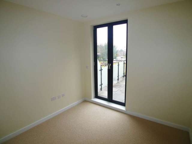  Image of 1 bedroom Apartment to rent in Station Road Sidcup DA15 at Station Road  Sidcup, DA15 7AP