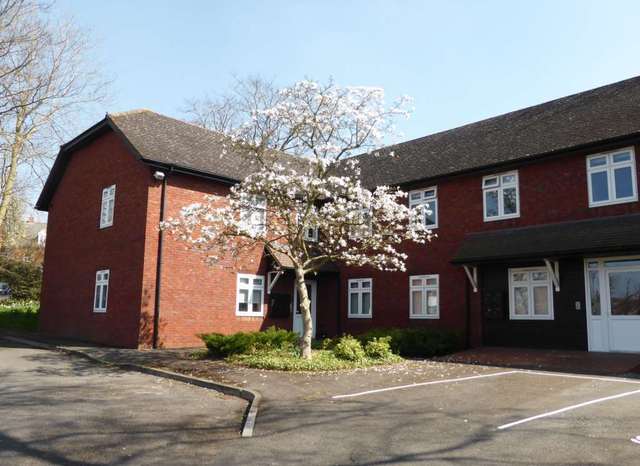  Image of 2 bedroom Flat to rent in Stirlings Road Wantage OX12 at Saxon House Stirlings Road Wantage, OX12 7ET