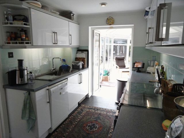  Image of 4 bedroom Detached house for sale in Coopers Court Road Stokenchurch High Wycombe HP14 at Coopers Court Road Stokenchurch Stokenchurch, HP14 3QA