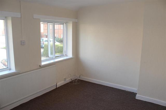  Image of 3 bedroom Detached house to rent in Stoneton Grove Birmingham B29 at Stoneton Grove  BIRMINGHAM, B29 5NT