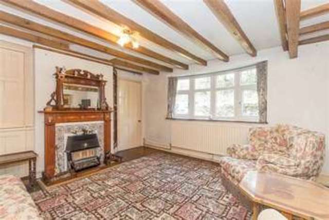  Image of 3 bedroom End of Terrace for sale in Stourbridge Road Catshill Bromsgrove B61 at Stourbridge Road Catshill Bromsgrove, B61 9LQ