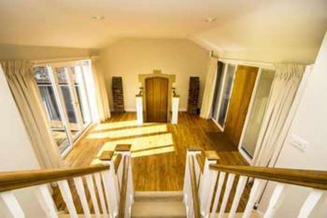  Image of 5 bedroom Detached house for sale in The Coombe Streatley Reading RG8 at Streatley on Thames  Reading, RG8 9QL