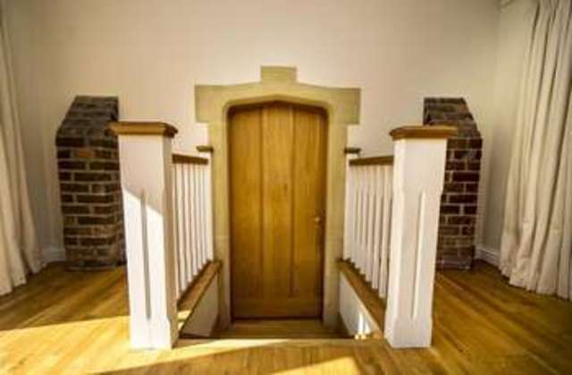  Image of 5 bedroom Detached house for sale in The Coombe Streatley Reading RG8 at Streatley on Thames  Reading, RG8 9QL