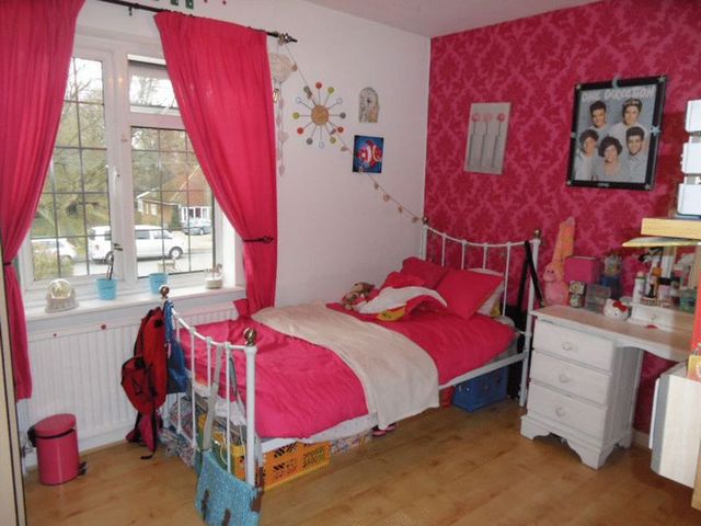  Image of 4 bedroom Semi-Detached house for sale in Old Dashwood Hill Studley Green High Wycombe HP14 at Old Dashwood Hill Studley Green Beacon
