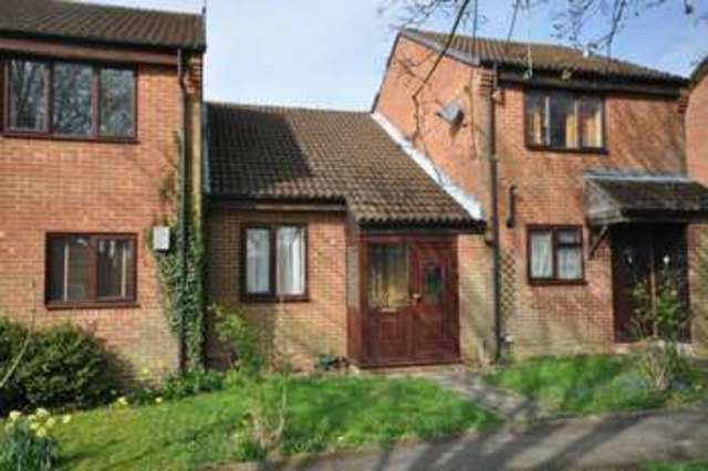  Image of 1 bedroom Detached house for sale in Sturbridge Close Lower Earley Reading RG6 at Sturbridge Close  Reading, RG6 4EE