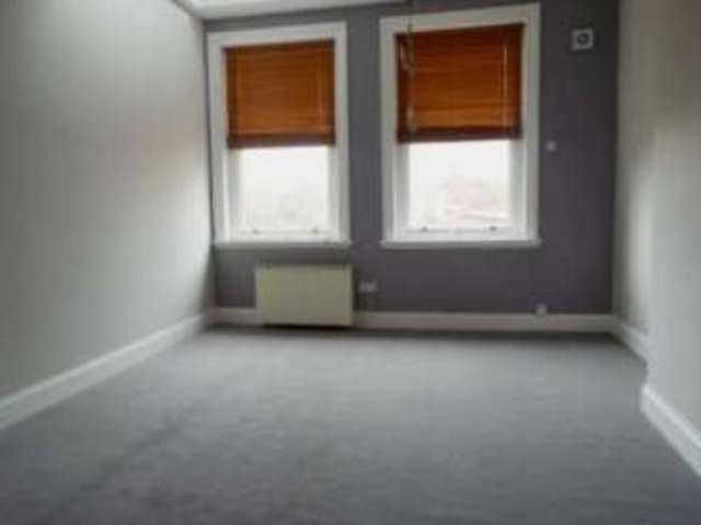  Image of 1 bedroom Flat for sale in Eastgate Street Gloucester GL1 at 82 Eastgate Street Gloucester Gloucester, GL1 1QN