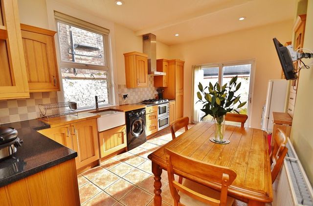  Image of 3 bedroom Terraced house for sale in Sumner Road Salford M6 at Sumner Road  Salford, M6 7QH