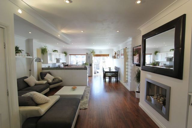  Image of 3 bedroom Semi-Detached house for sale in Sunningdale Road Hessle HU13 at Sunningdale Road  Hessle, HU13 9BN