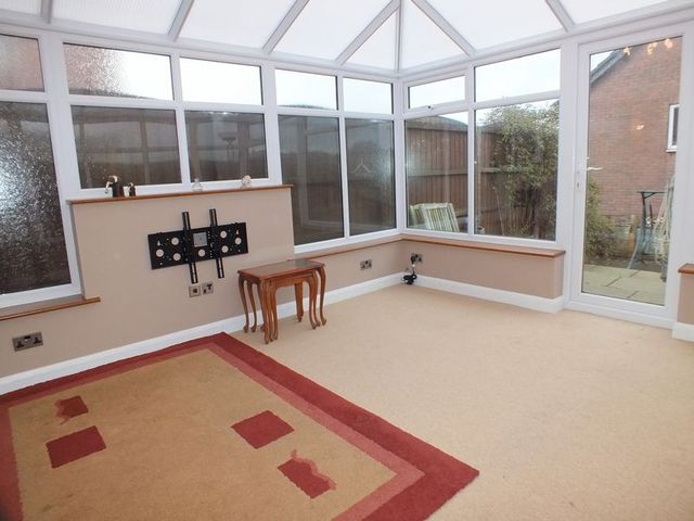 Image of 2 bedroom Terraced house to rent in Swallow Walk Biddulph Stoke-on-Trent ST8 at Swallow Walk  Biddulph, ST8 6TY