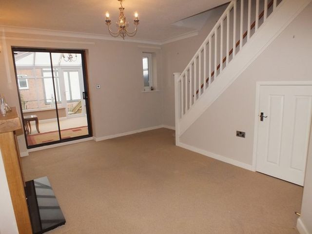  Image of 2 bedroom Terraced house to rent in Swallow Walk Biddulph Stoke-on-Trent ST8 at Swallow Walk  Biddulph, ST8 6TY