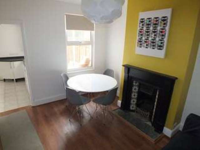  Image of 1 bedroom Detached house to rent in Swansea Road Reading RG1 at Reading Berkshire Reading, RG1 8HA