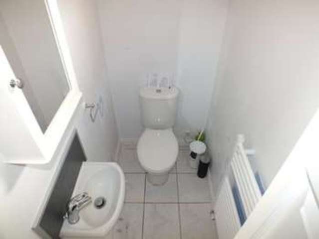  Image of 1 bedroom Detached house to rent in Swansea Road Reading RG1 at Reading Berkshire Reading, RG1 8HA