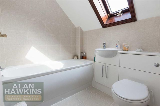  Image of 3 bedroom Property for sale in Bushton Swindon SN4 at Bushton Swindon Swindon, SN4 7PX