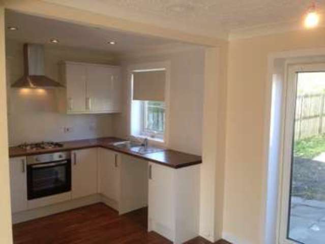  Image of 2 bedroom Terraced house to rent in Swinton Crescent Coatbridge ML5 at Swinton Crescent Kirkwood Coatbridge, ML5 5SD