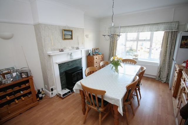  Image of 3 bedroom Detached house for sale in Ashurst Road Tadworth KT20 at Ashurst Road  Tadworth, KT20 5EU