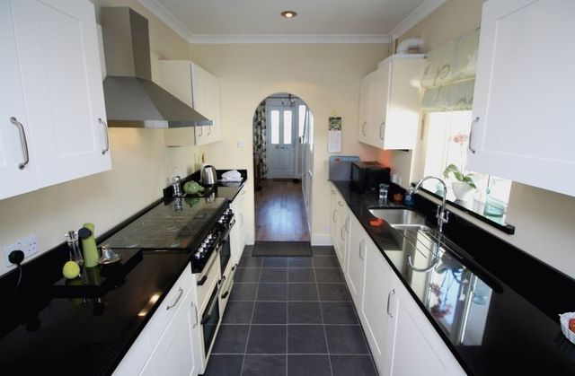  Image of 3 bedroom Detached house for sale in Ashurst Road Tadworth KT20 at Ashurst Road  Tadworth, KT20 5EU