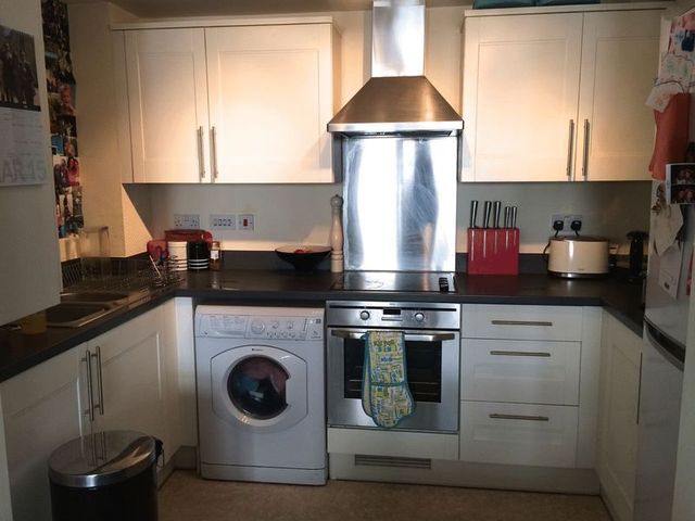  Image of 1 bedroom Flat to rent in Talavera Close St. Philips Bristol BS2 at Talavera Close Old Market Bristol, BS2 0EF