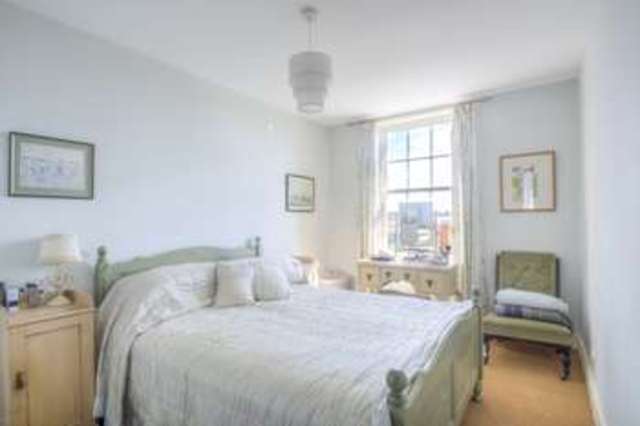  Image of 5 bedroom Town House for sale in Tarrant Street Arundel BN18 at Arundel Arundel, BN18 9DJ