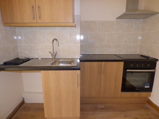  Image of 1 bedroom Apartment to rent in Tempest Road Holbeck Leeds LS11 at Tempest Road Beeston Leeds, LS11 7EG