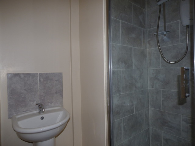  Image of 1 bedroom Apartment to rent in Tempest Road Holbeck Leeds LS11 at Tempest Road Beeston Leeds, LS11 7EG