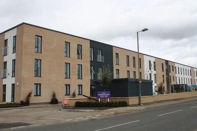  Image of 2 bedroom Flat to rent in Limmings Lane Thame OX9 at Latimer Place  Thame, OX9 3PQ