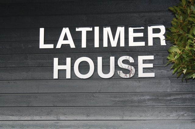  Image of 2 bedroom Flat to rent in Limmings Lane Thame OX9 at Latimer Place  Thame, OX9 3PQ