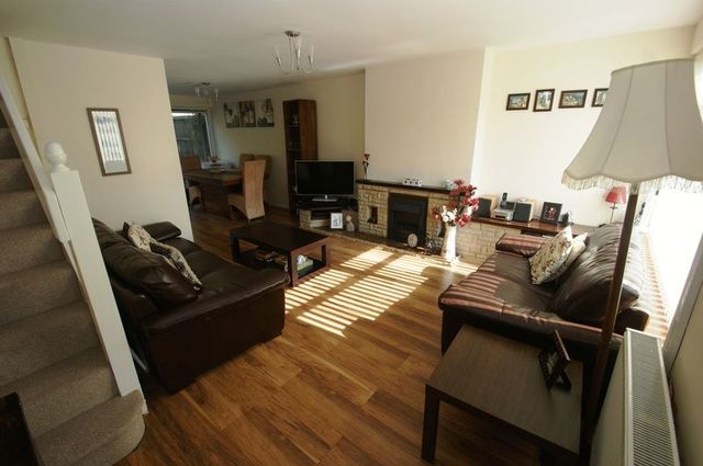  Image of 3 bedroom Terraced house for sale in The Beeches Nottingham NG3 at The Beeches Carlton Nottingham, NG3 6NH