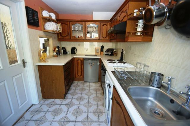  Image of 3 bedroom Terraced house for sale in The Beeches Nottingham NG3 at The Beeches Carlton Nottingham, NG3 6NH