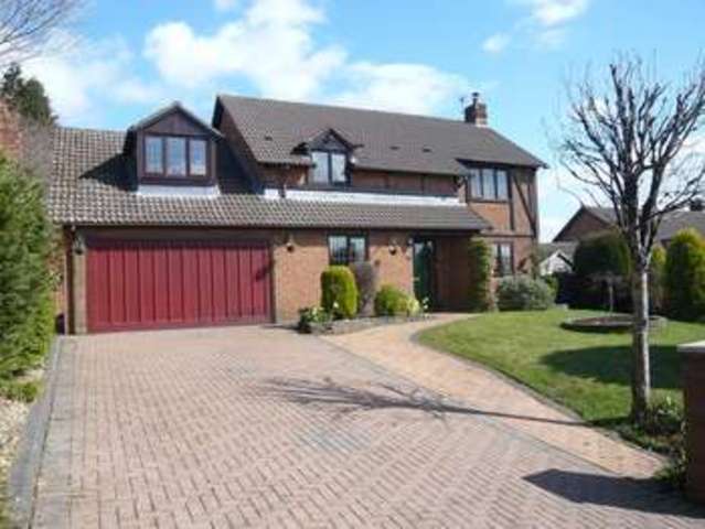  Image of 5 bedroom Detached house for sale in The Chestnuts Miskin Pontyclun CF72 at The Chestnuts  Pontyclun, CF72 8PE
