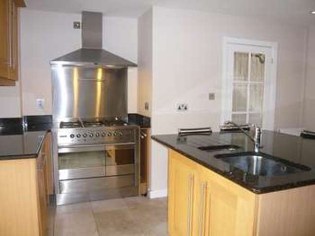  Image of 5 bedroom Detached house for sale in The Chestnuts Miskin Pontyclun CF72 at The Chestnuts  Pontyclun, CF72 8PE